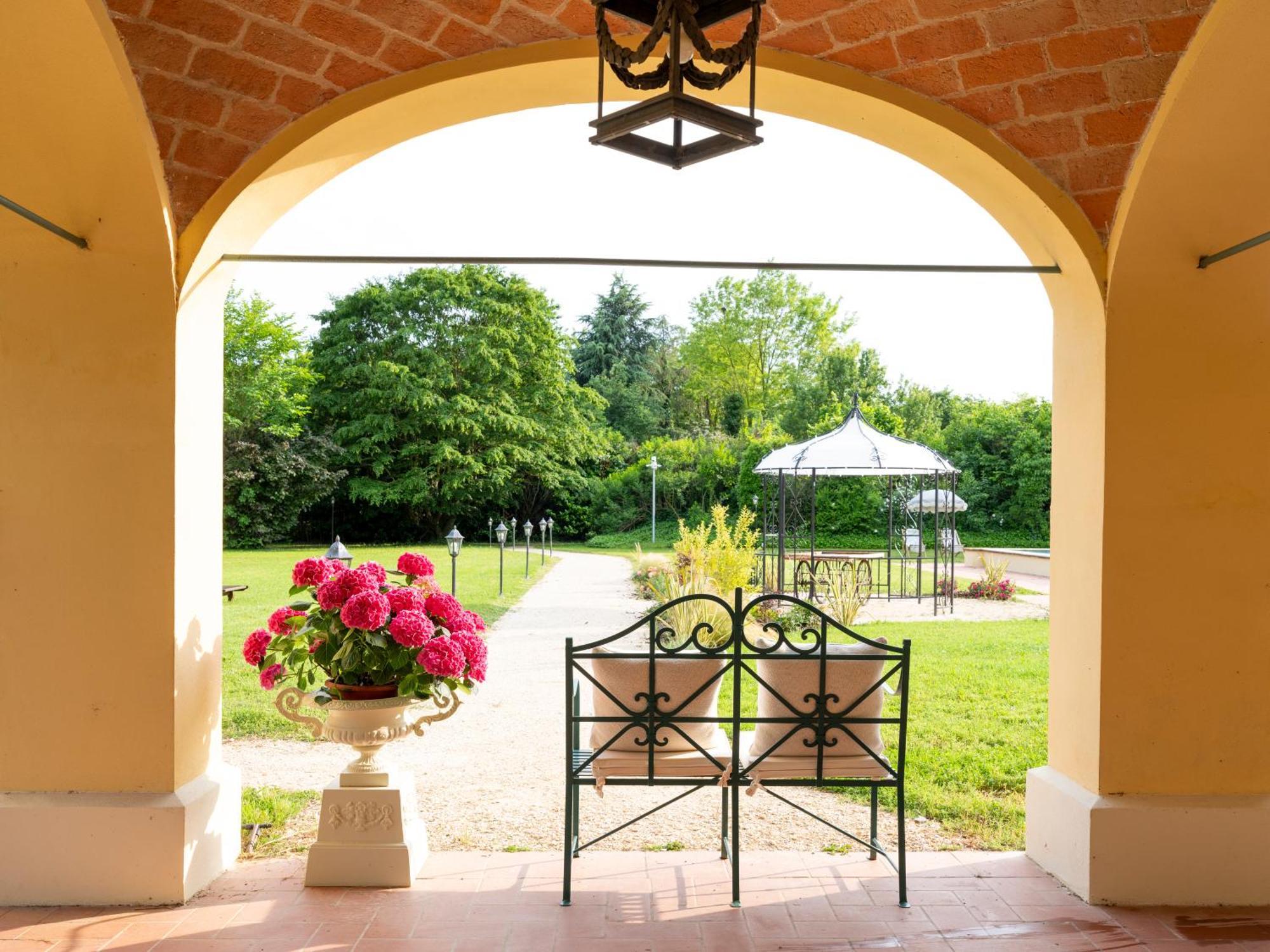 Elizabeth Country House, A Member Of Design Hotels Minerbio Zewnętrze zdjęcie